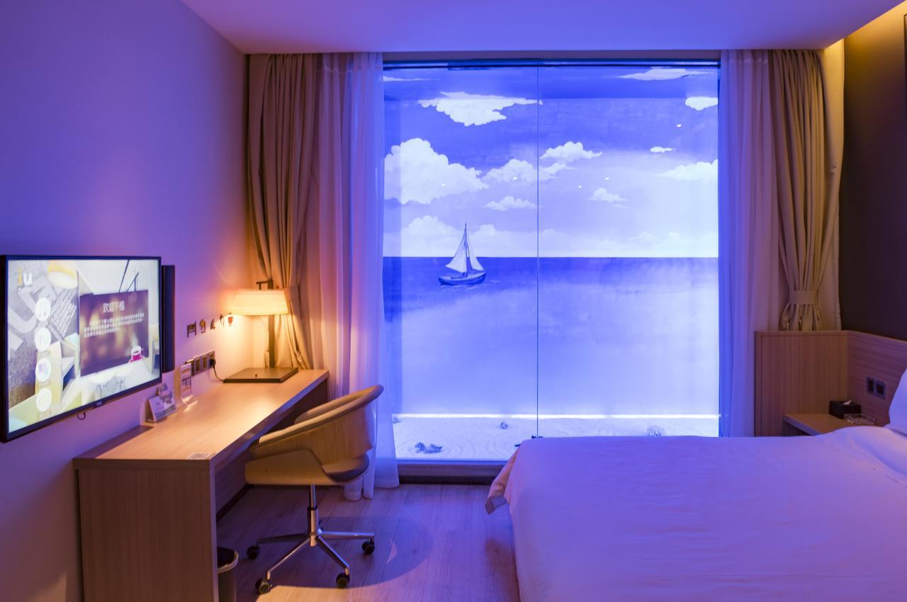 Iu Hotel Shenyang Railway Station Sk Transfer Center Esterno foto